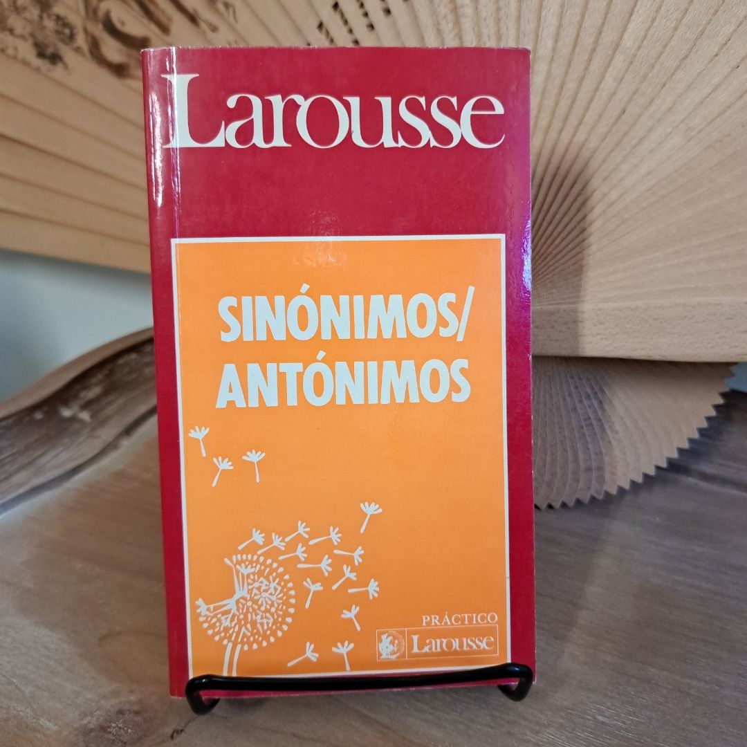 Diccionario Practico de Sinonimos y Antonimos