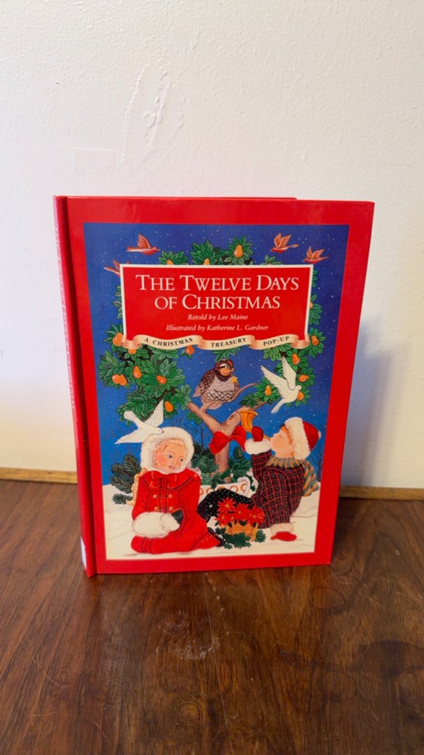 vintage 1991 pop-up children's book  "The Twelve Days of Christmas