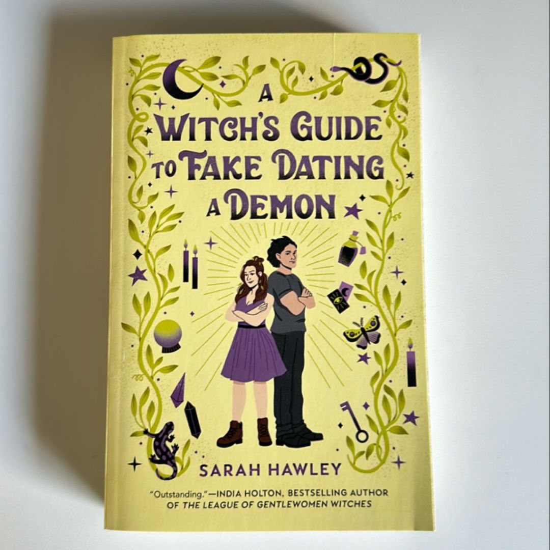A Witch's Guide to Fake Dating a Demon