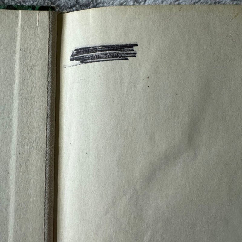 VINTAGE Snow White and Rose Red