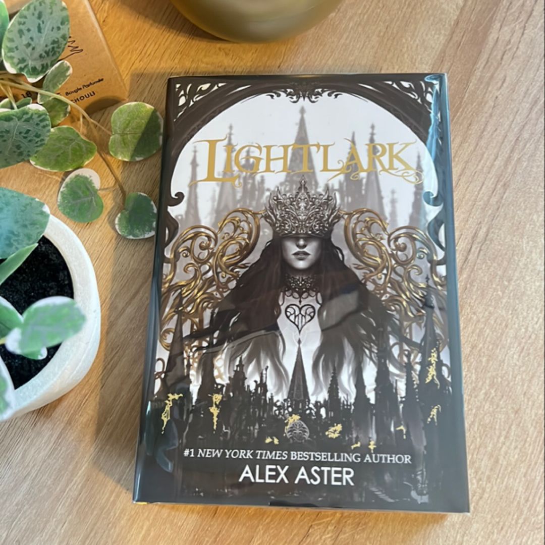 Lightlark - Bookish Box Exclusive Edition