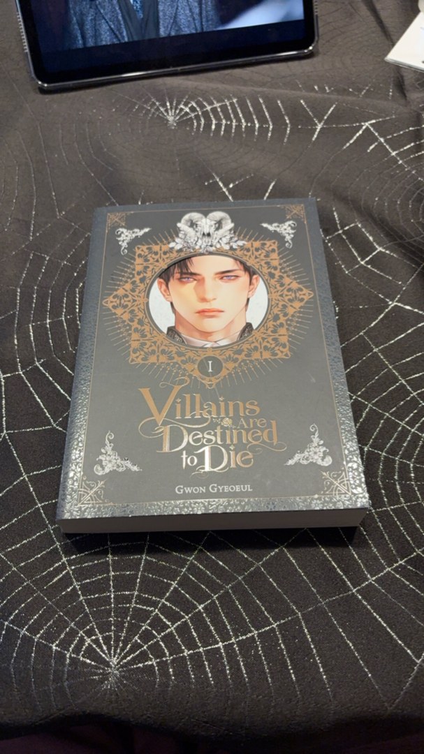 Villains Are Destined to Die (novel), Vol. 1