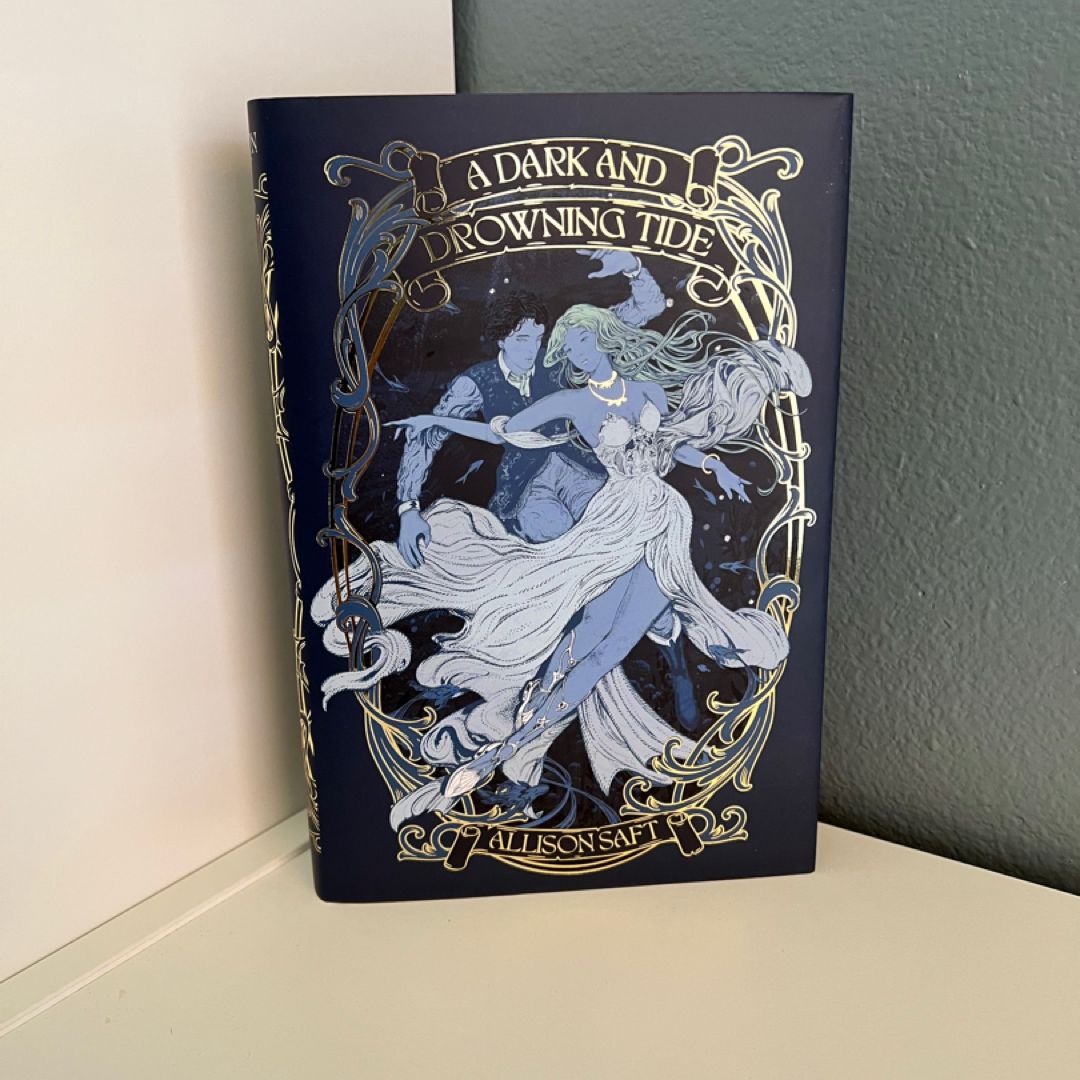 A Dark and Drowning Tide Illumicrate Edition