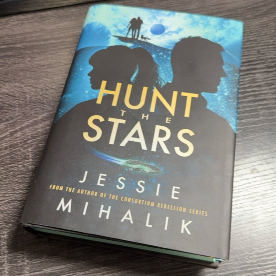 Hunt The Stars (The Bookish Box)