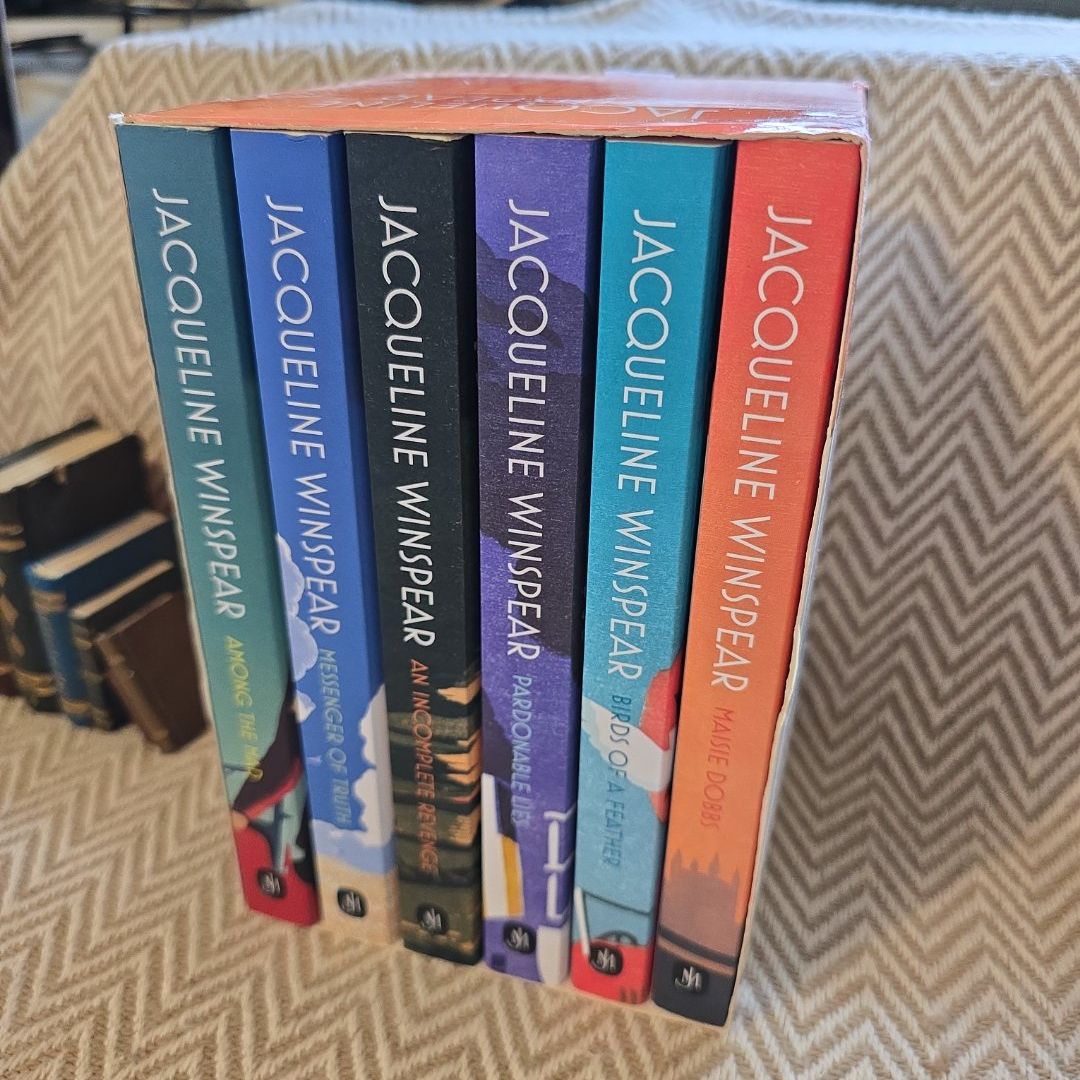 Maisie Dobbs Mystery Series Books 1 - 6 Collection Box Set by Jacqueline Winspear (Maisie Dobbs, Birds of a Feather, Pardonable Lies, Messenger of Truth & MORE!)