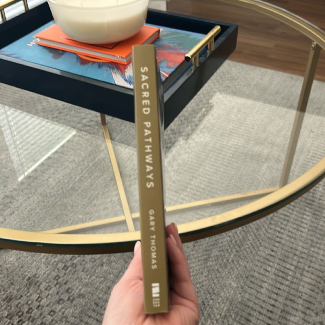 Sacred Pathways by Gary Thomas, Paperback | PangoBooks