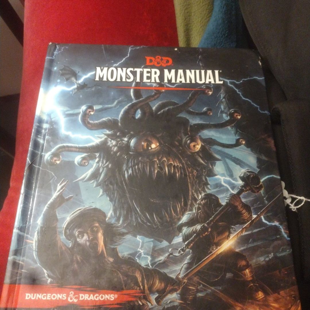 Dungeons and Dragons Monster Manual (Core Rulebook, d&d Roleplaying Game)