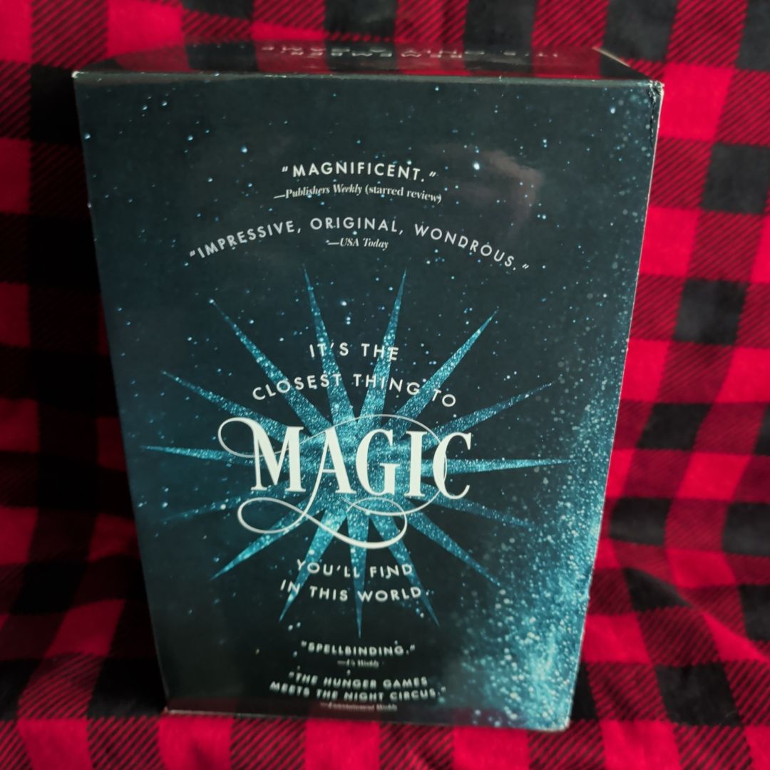Caraval Paperback Boxed Set