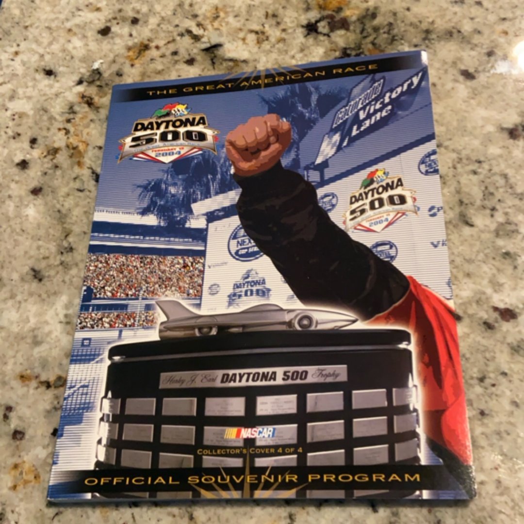 2004 Daytona 500 Offical souvenir program