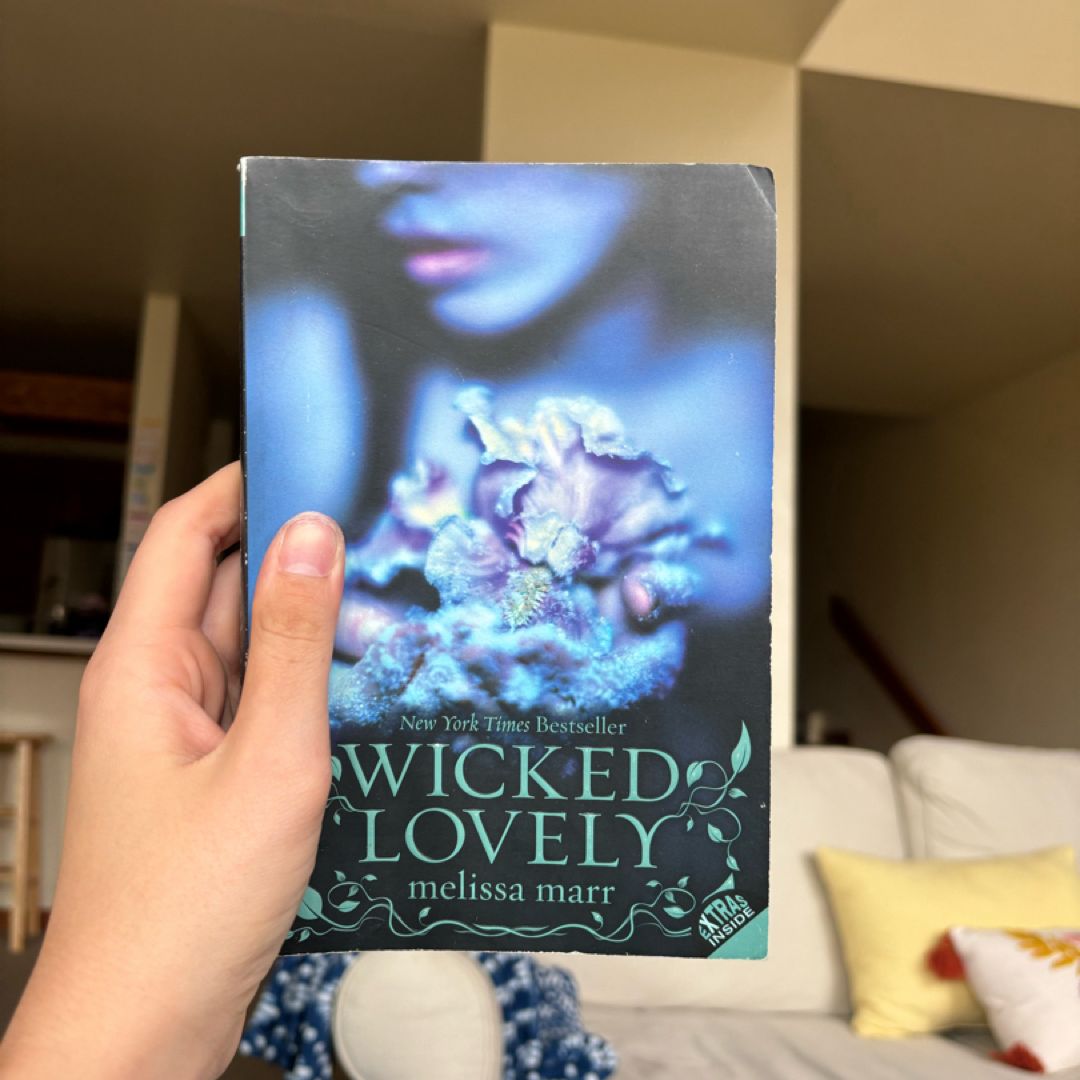 Wicked Lovely