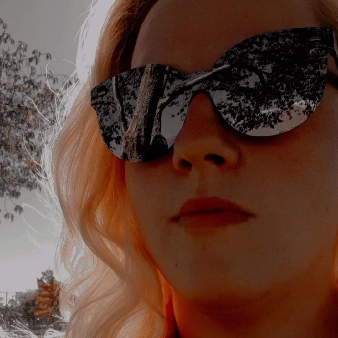 Liz's Little Library