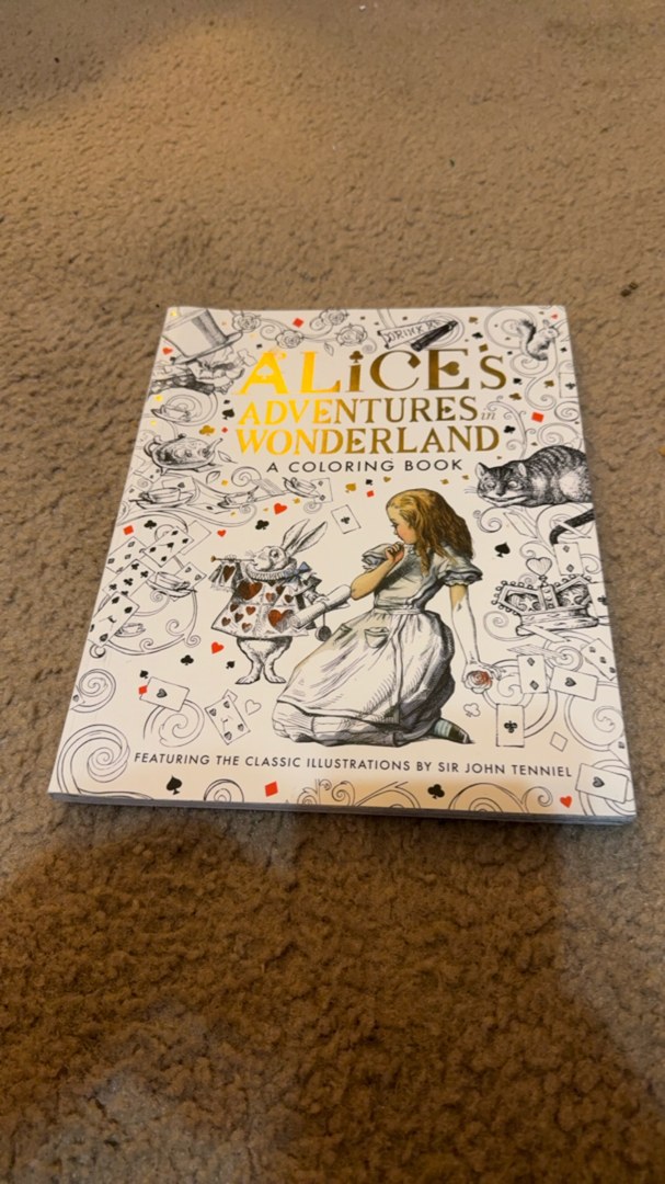 Alice's Adventures in Wonderland: a Coloring Book
