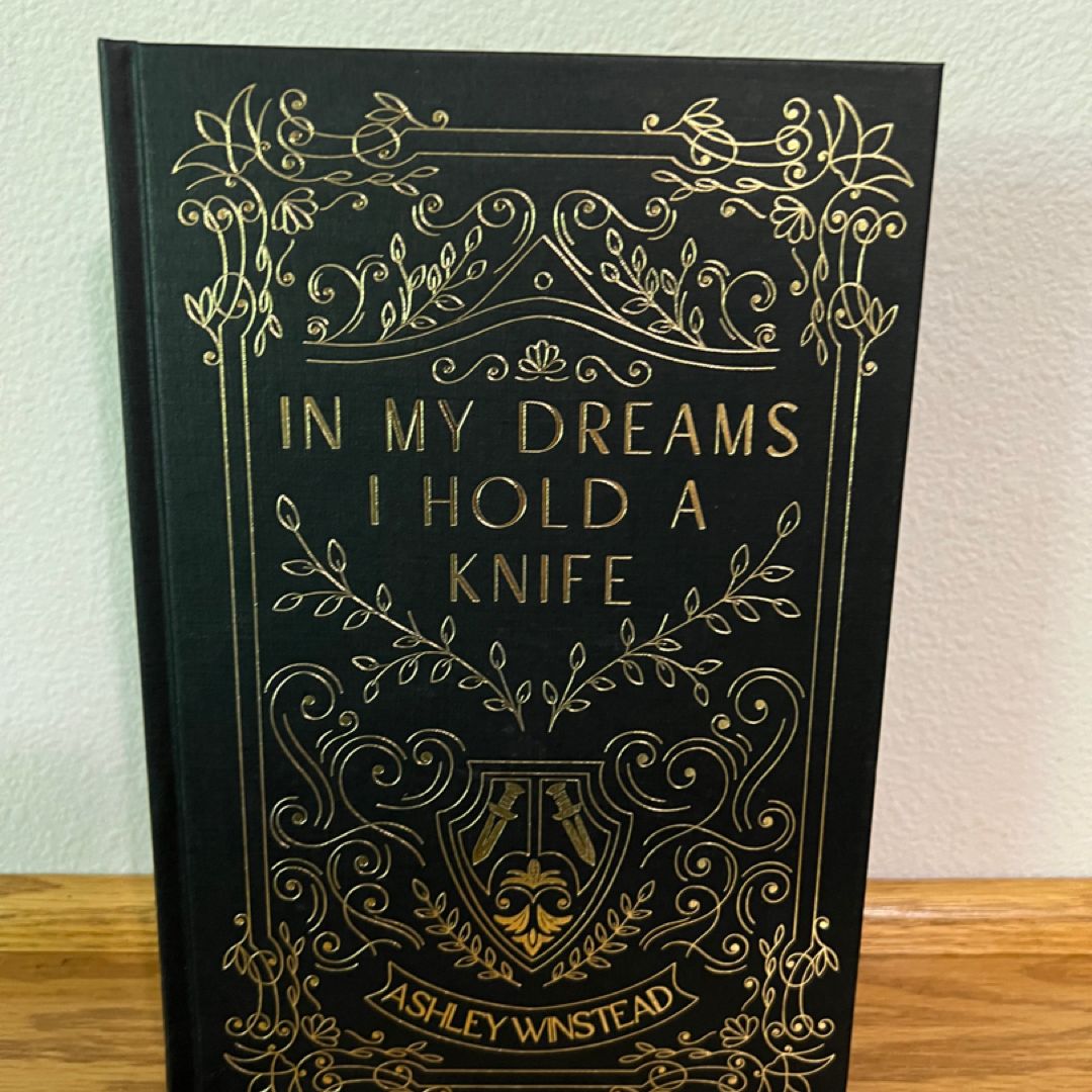 In My Dreams I Hold A Knife (Fairyloot Mortal Edition)