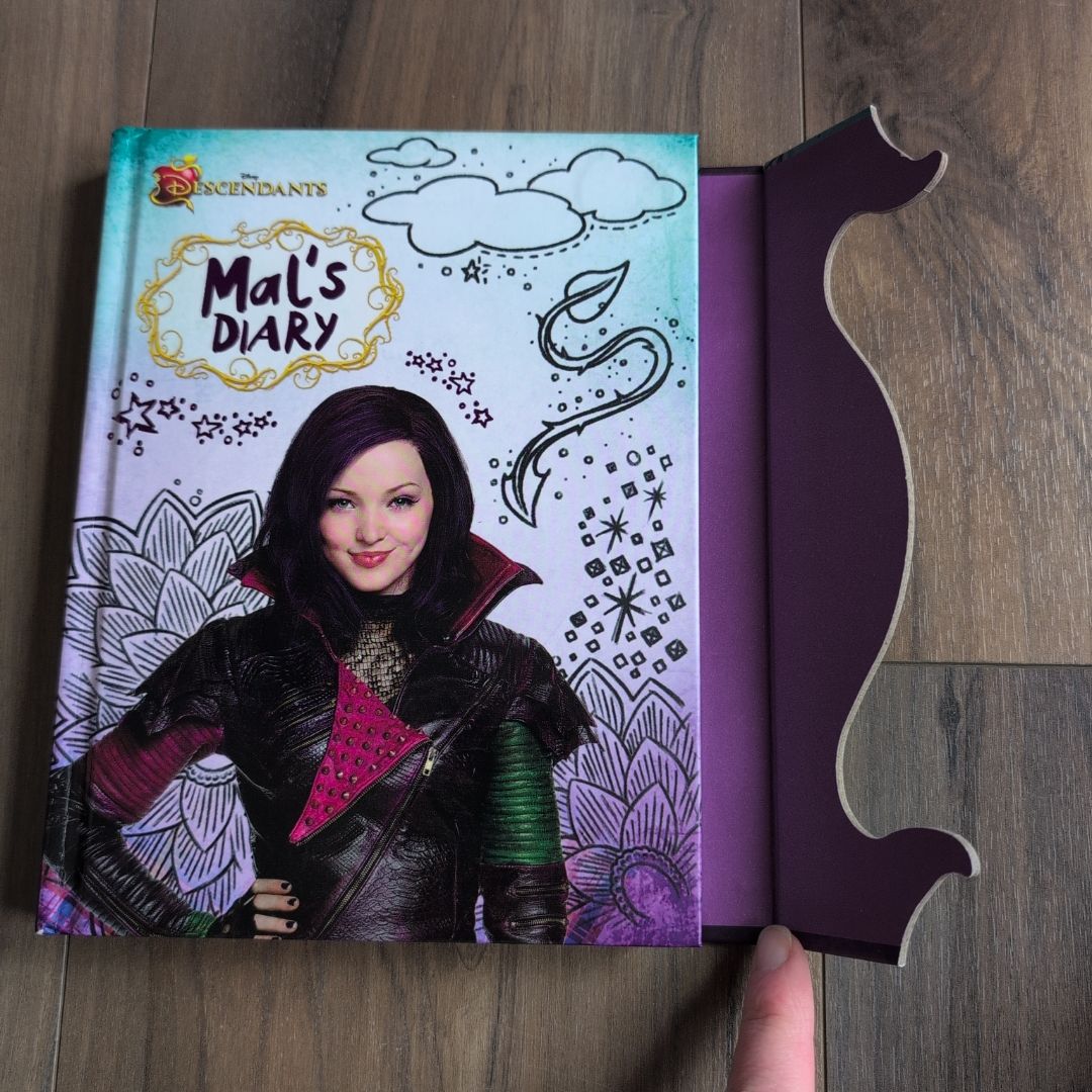 Descendants: Mal's Diary