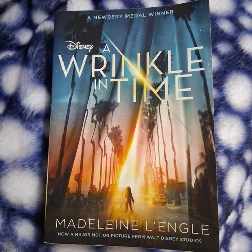 A Wrinkle in Time Movie Tie-In Edition