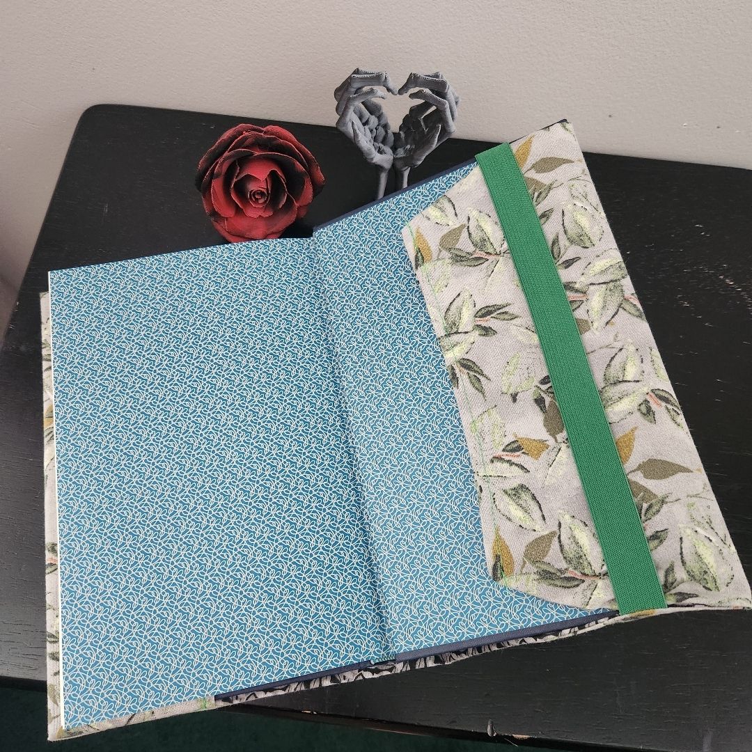 Reversible Book Cover - Large