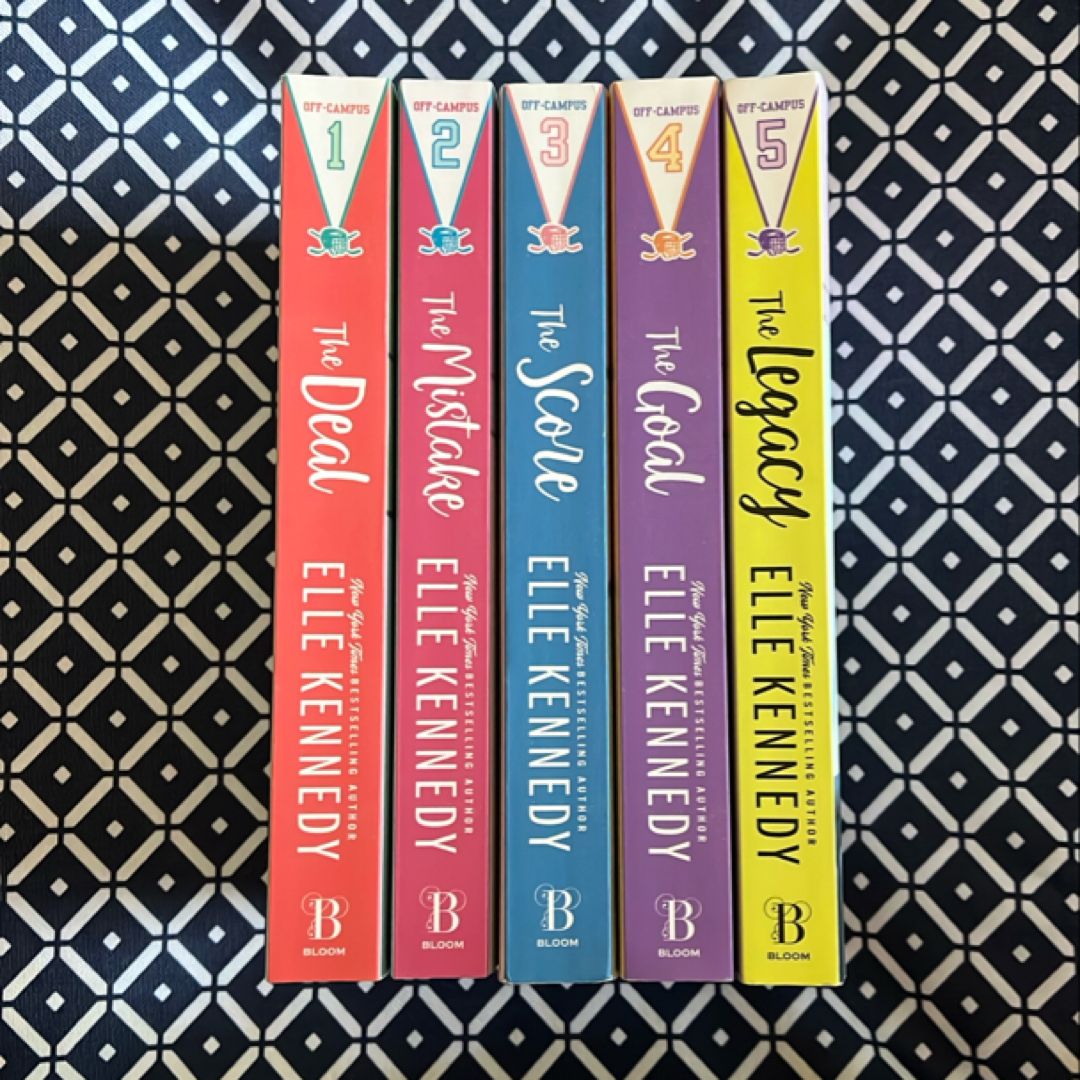 The Complete off-Campus Series Set