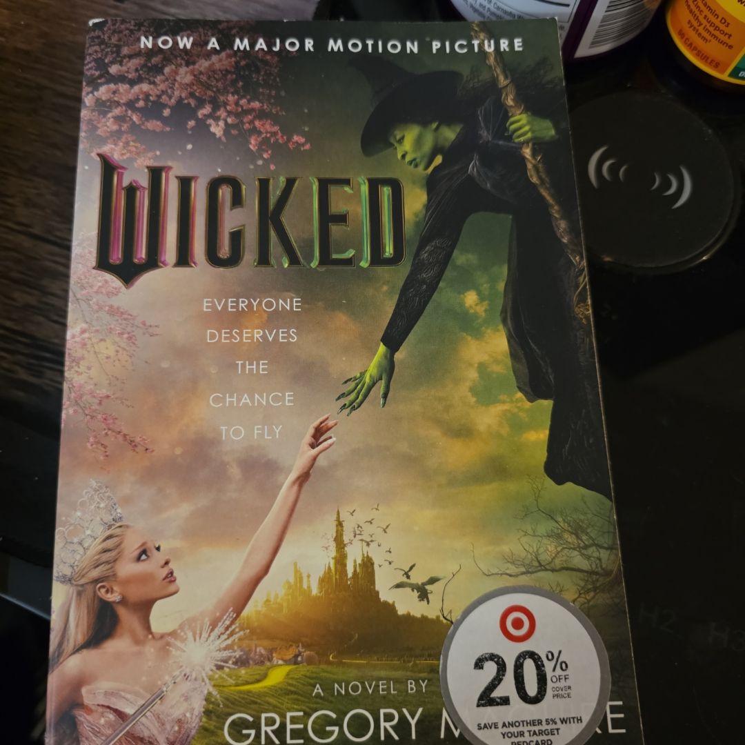 Wicked [Movie Tie-In]