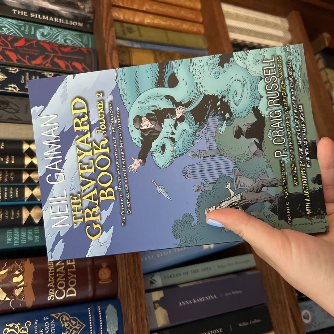 The Graveyard Book Graphic Novel: Volume 2