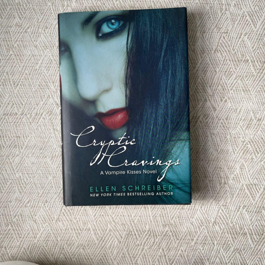 Vampire Kisses 8: Cryptic Cravings