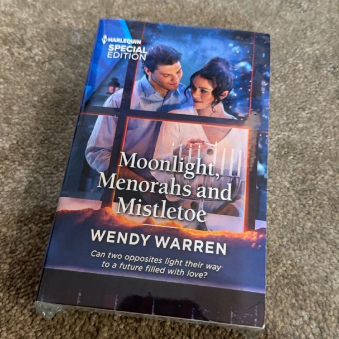 Moonlight, Menorahs and Mistletoe