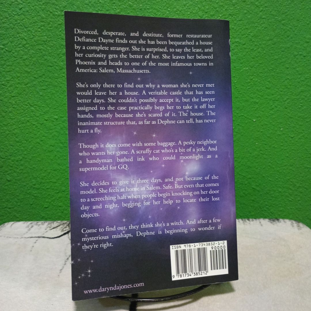 BETWIXT-A Paranormal Women's Fiction Novel