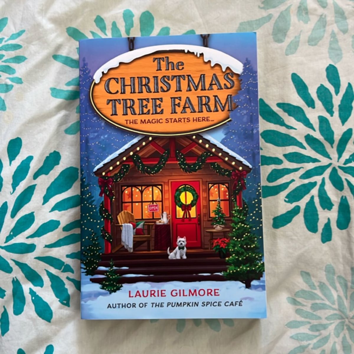 The Christmas Tree Farm by Laurie Gilmore, Paperback | Pangobooks