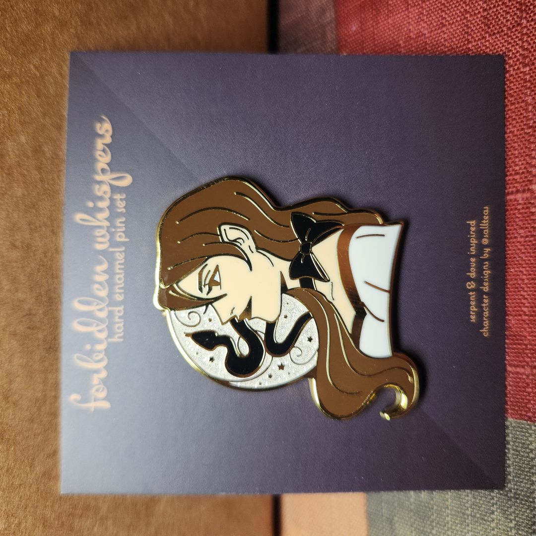 Serpent and Dove Reid and Lou pins by Shelby Mahurin, Hardcover ...