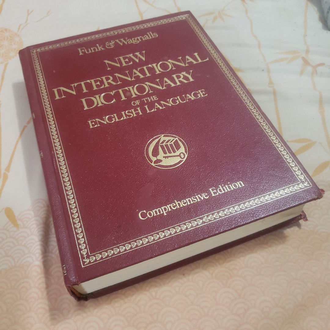Funk & Wagnalls New Comprehensive International Dictionary of the English Language