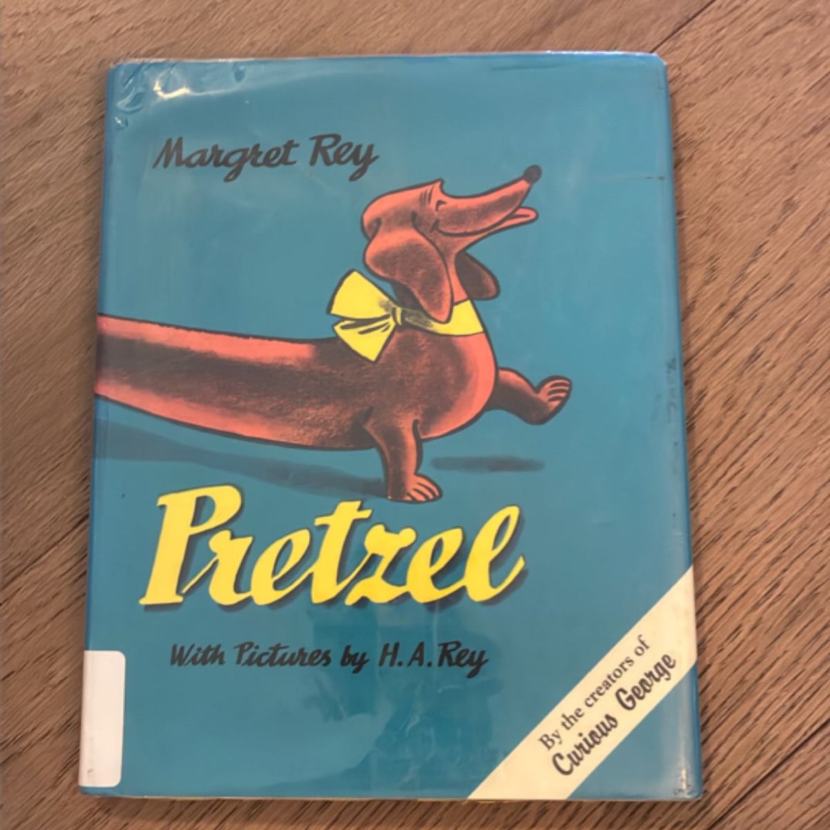 Pretzel by Margret Rey