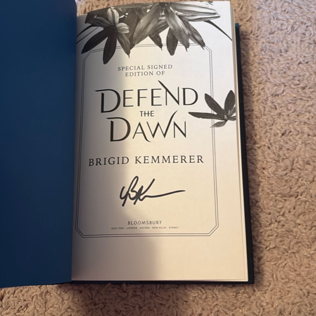 Defend The Dawn (b&n Exclusive Edition)