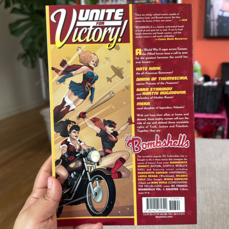 DC Comics Bombshells Vol 1