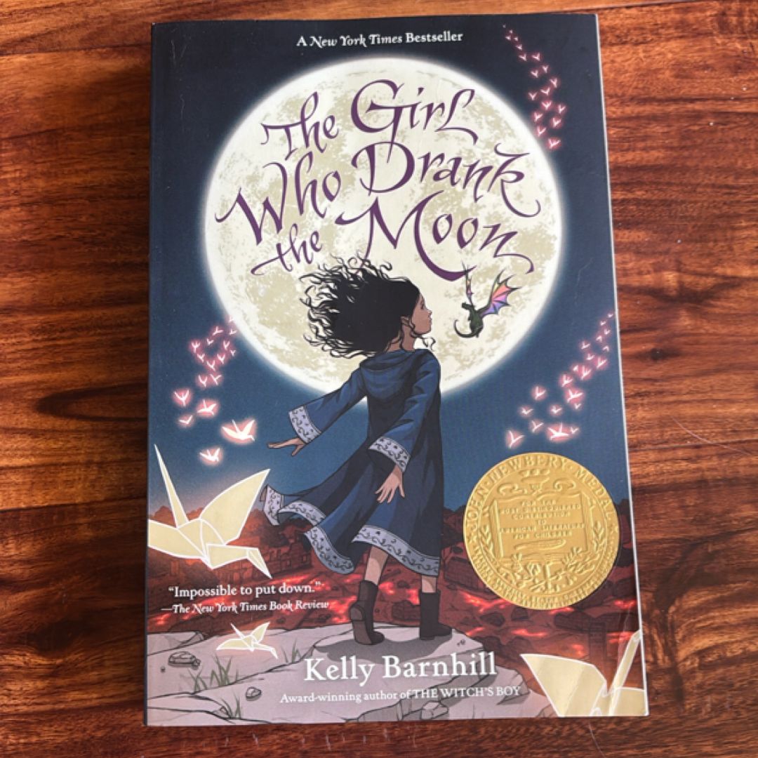 The Girl Who Drank the Moon (Winner of the 2017 Newbery Medal)