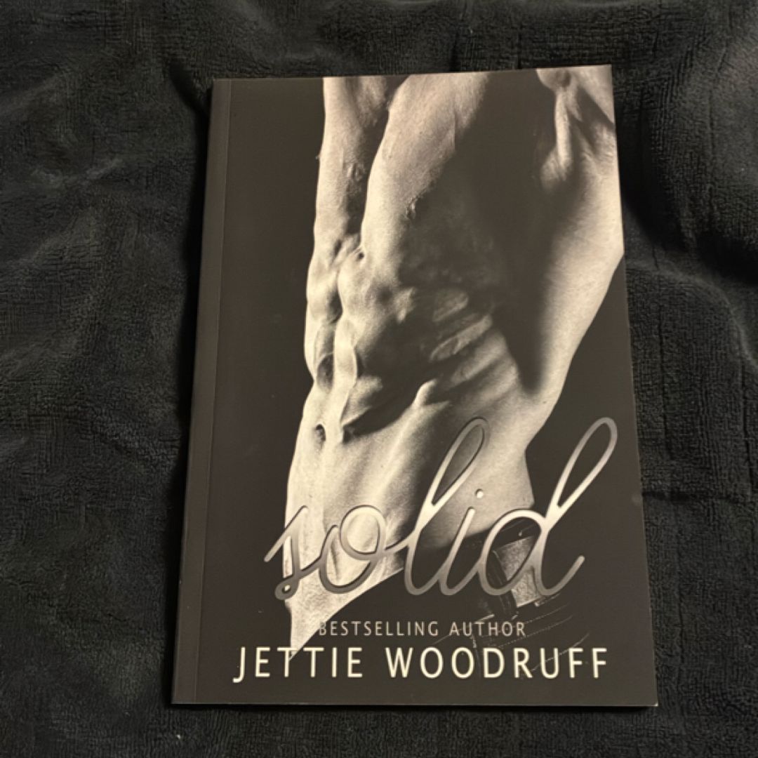 Solid: 2 1/2 (Twin Duo Book Three)