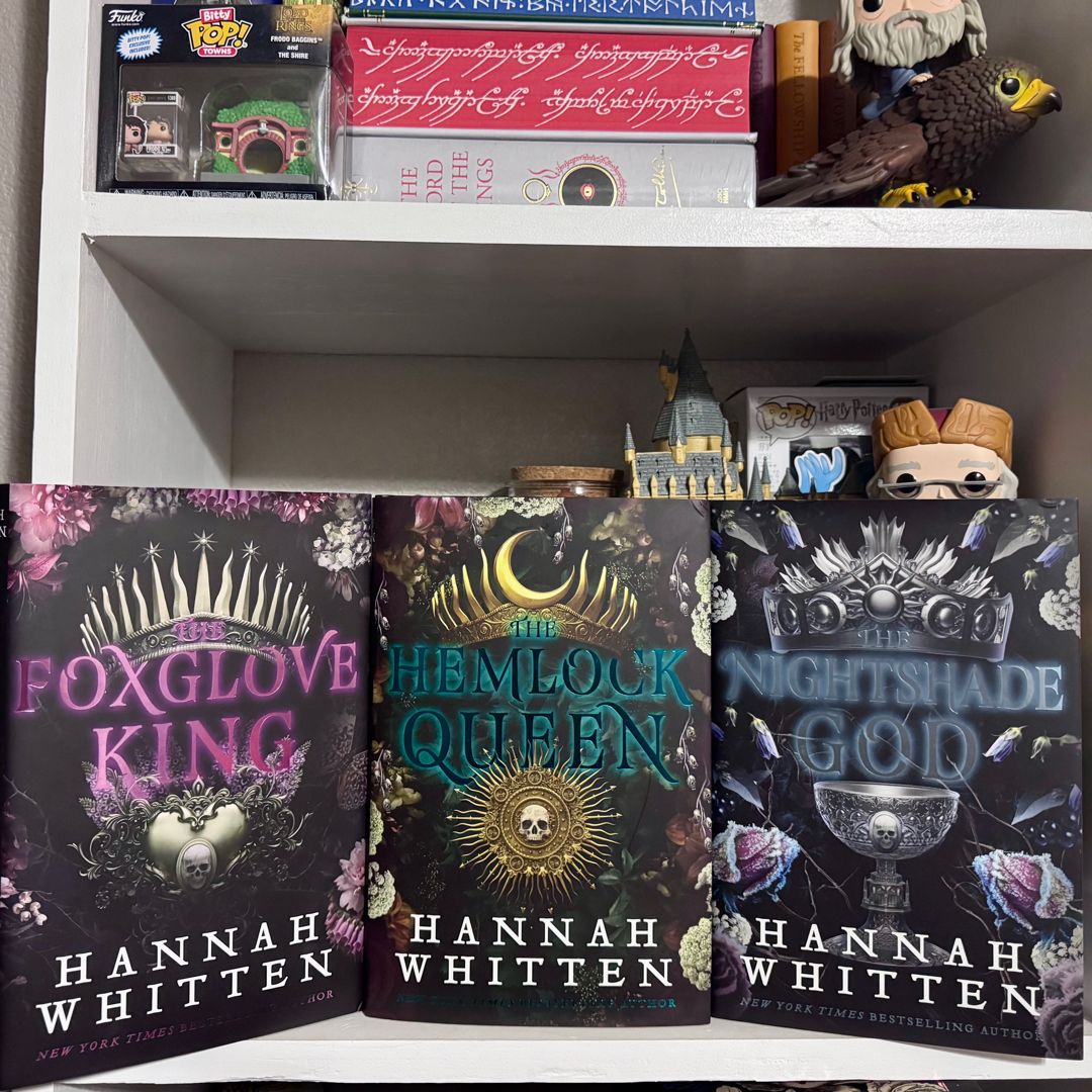 The Nightshade Crown 1-3 (Fairyloot)