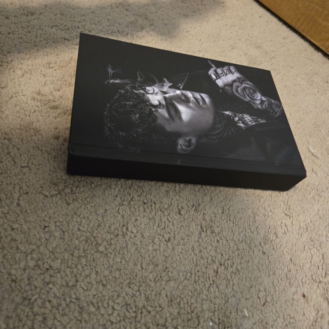 Tempting Little Thief