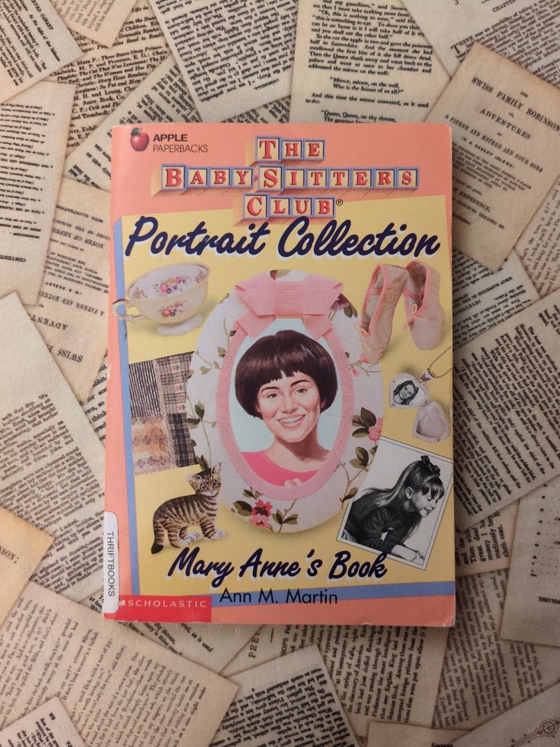 The Baby-Sitters Club Portrait Collection: Mary Anne's Book