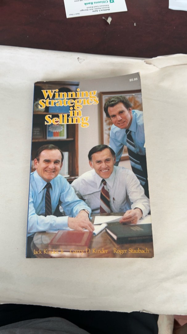 Winning Strategies in Selling