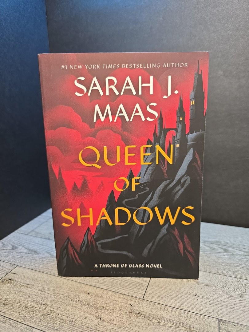 Queen of Shadows