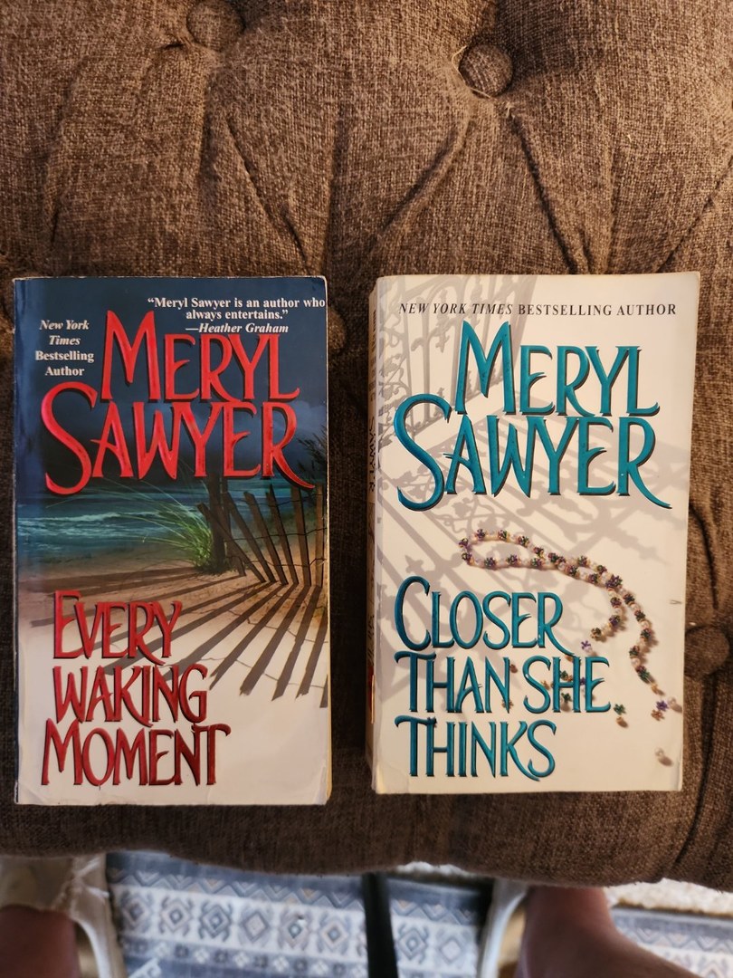 Meryl Sawyer Lot of 2 Crime Thriller Paperback Books