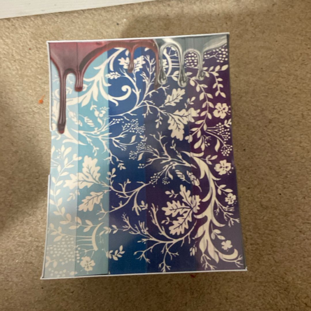 Red Queen 10th Anniversary Deluxe 5-Book Box Set with Stenciled Edges