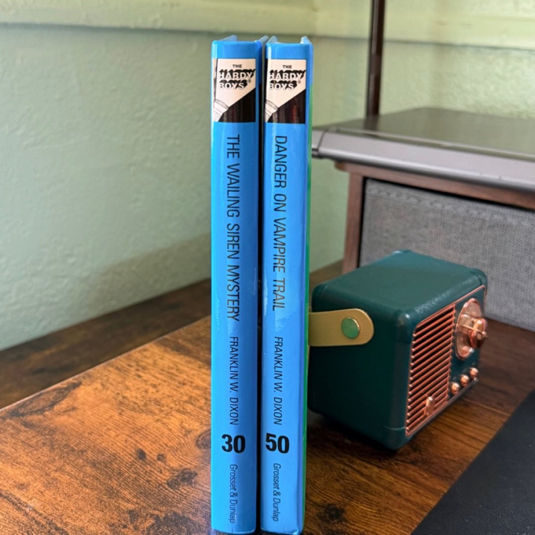 Hardy Boys 30: the Wailing Siren Mystery