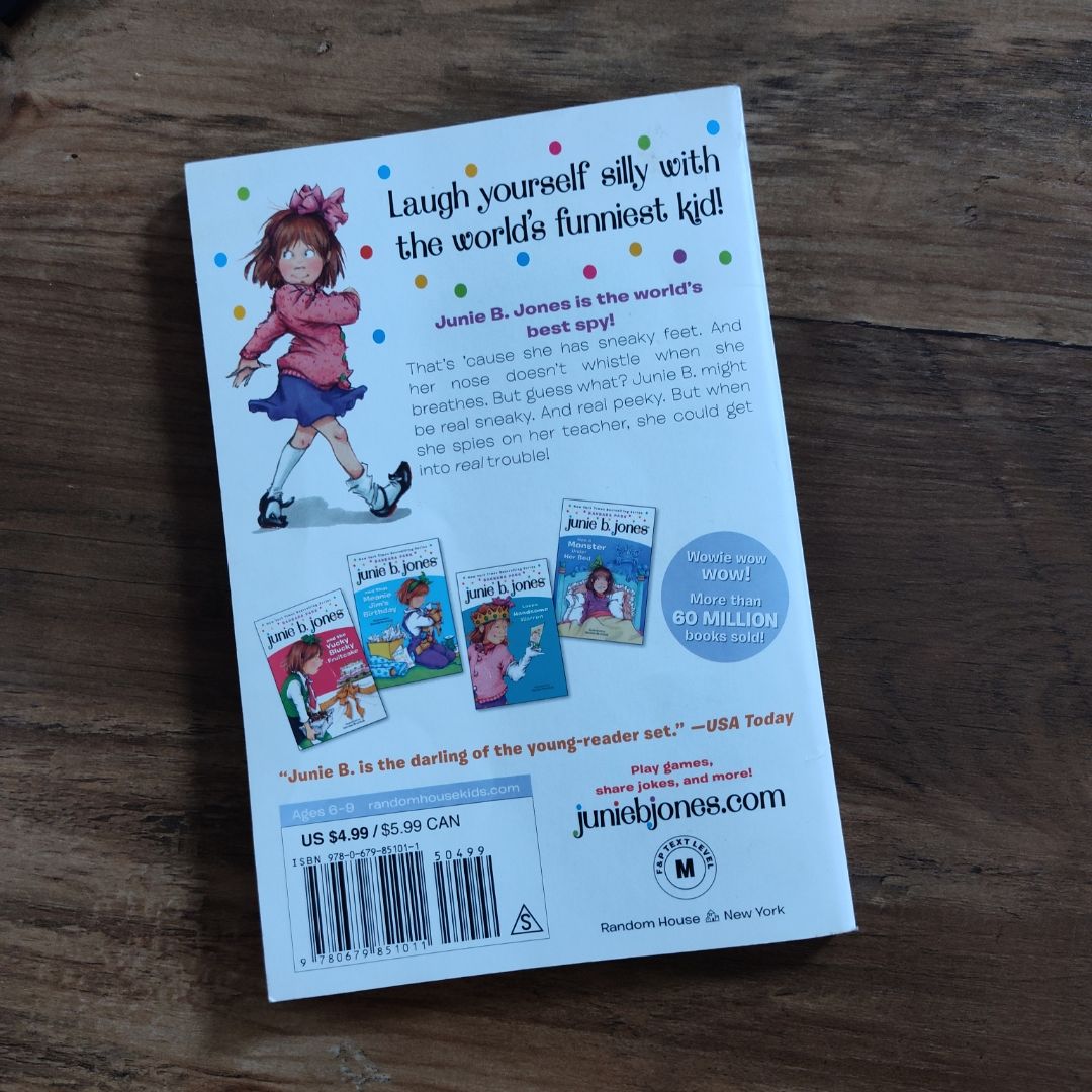 Junie B. Jones #4: Junie B. Jones and Some Sneaky Peeky Spying