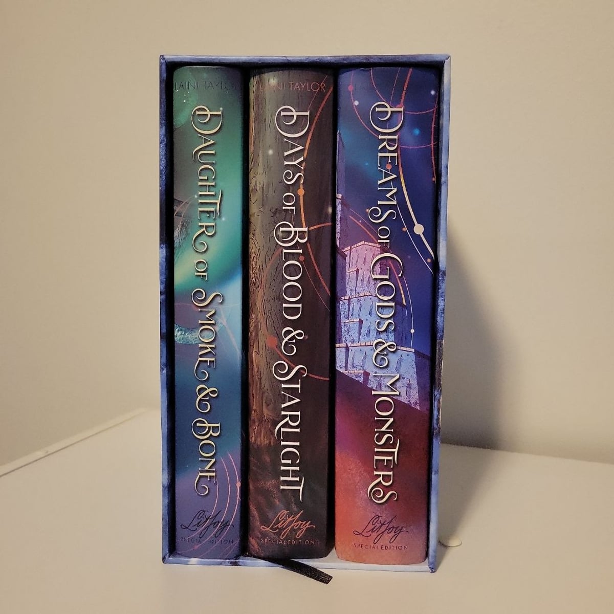 Daughter of Smoke & Bone Book Box Set by Laini Taylor, LitJoy Crate