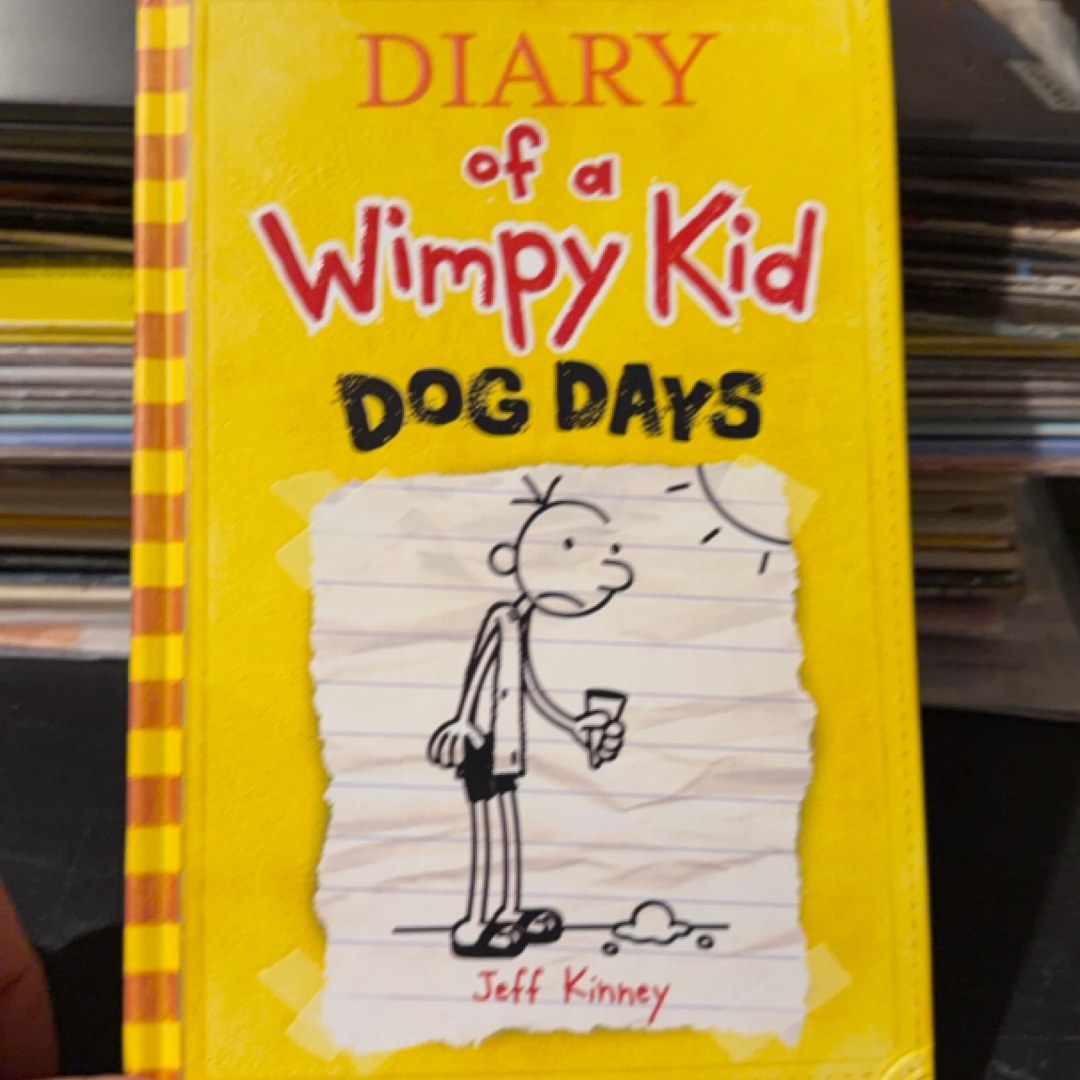 Diary of a Wimpy Kid # 4 - Dog Days