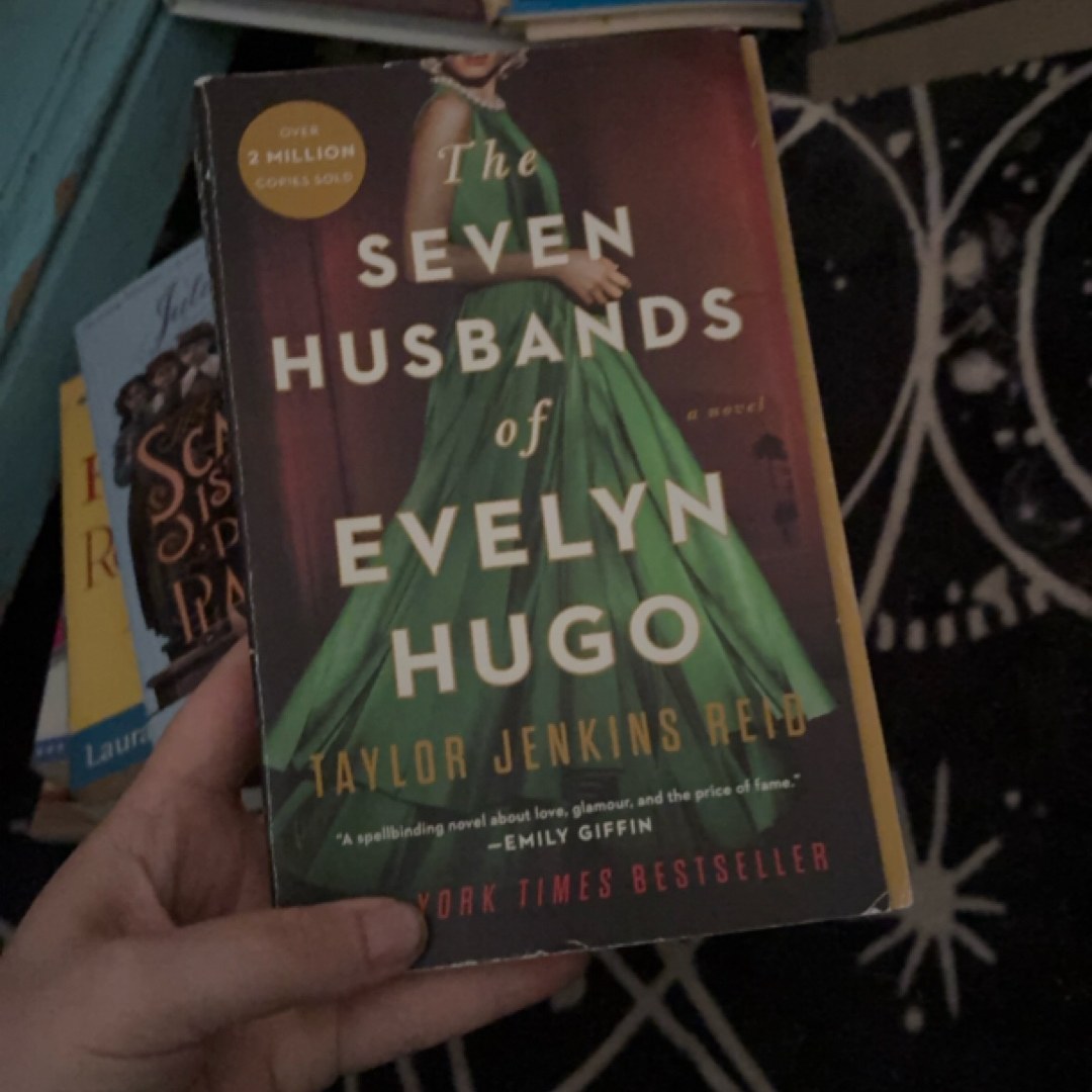 The Seven Husbands of Evelyn Hugo