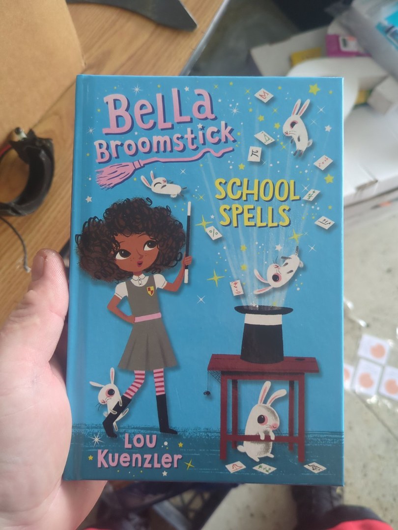 Bella Broomstick : School Spells