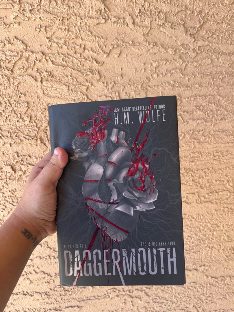 Daggermouth