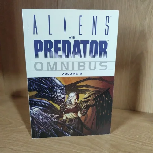 Aliens vs. Predator Omnibus Volume 2