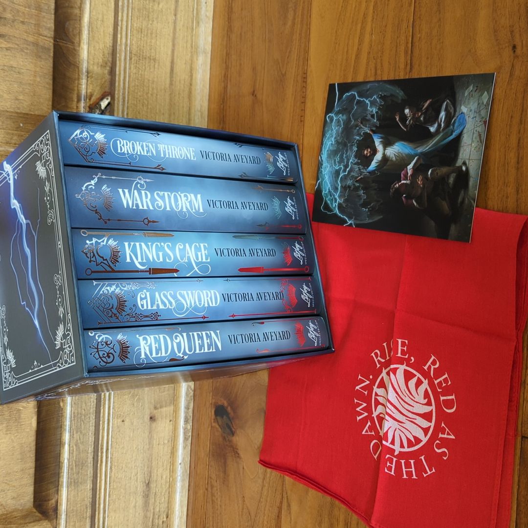 Red Queen Book Box Set